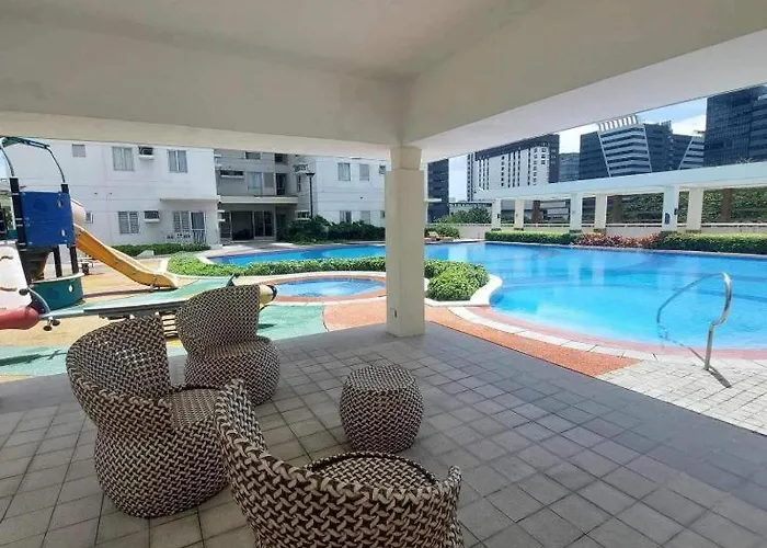 One Bedroom Unit- Avida Tower It Park - Villahermia Staycation Себу